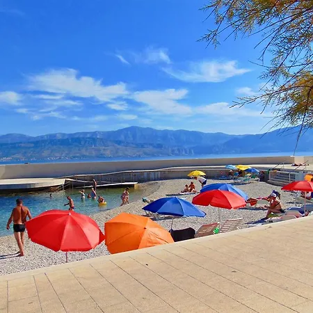 Mare Apartment Postira